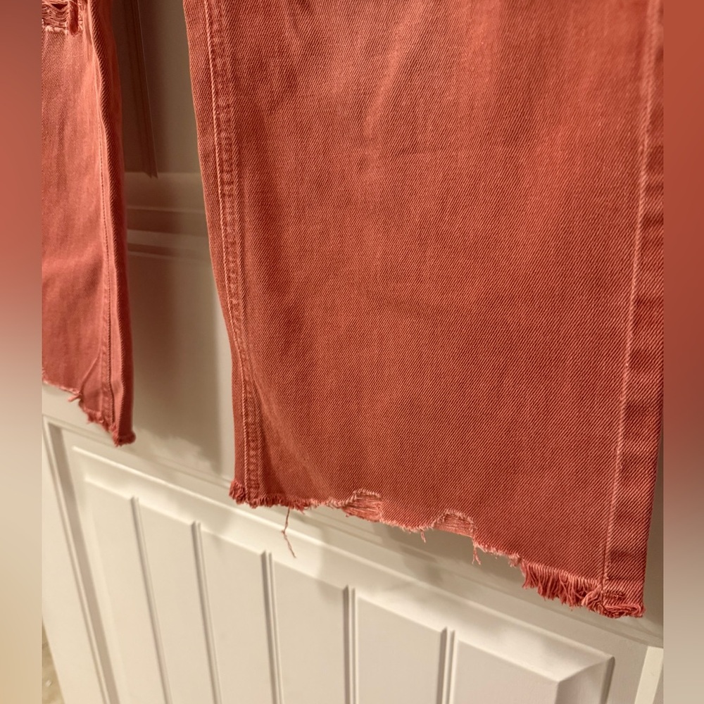 Zenana Women's Flare Distressed Jeans in Faded Orange SZ 30 - Picture 3 of 4